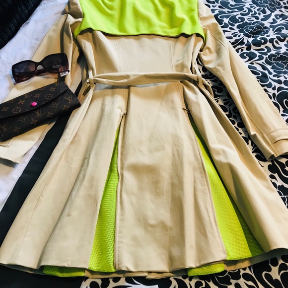 New Bebe trench coat size small - Picture 8 of 8